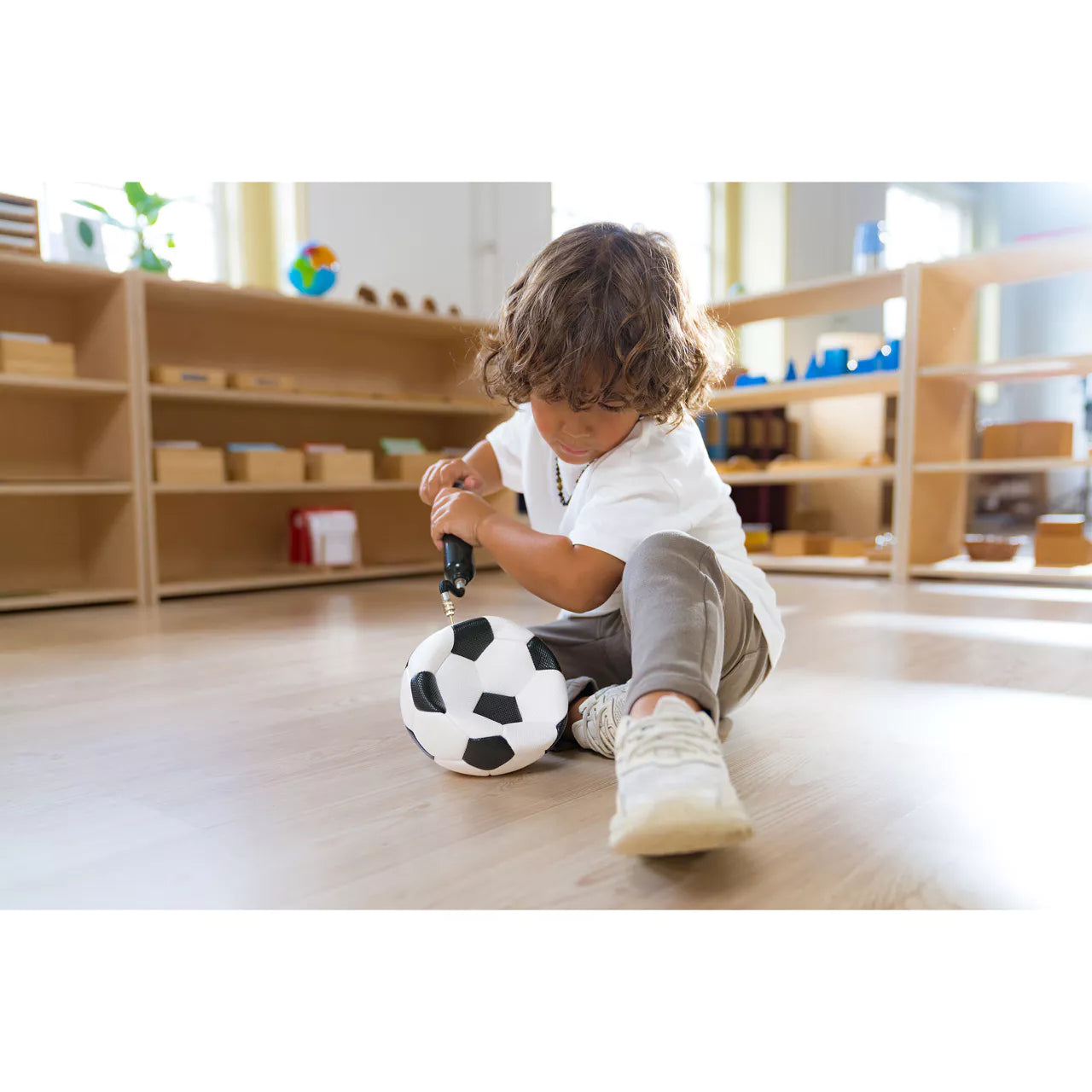 Nienhuis Montessori Football (NL)