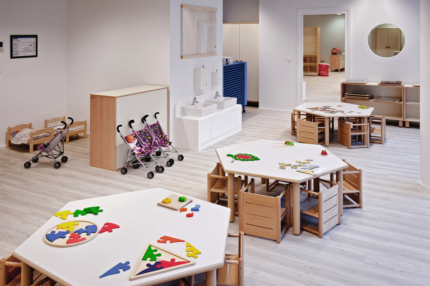 Toddler Area Furniture Set (NL)