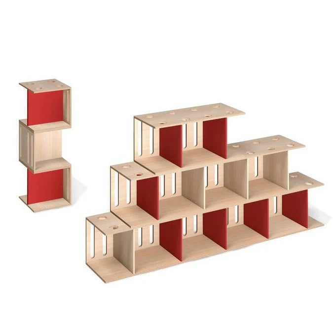 PLURIPIU WOODEN CHAIR / STACKING CUBE SHELF (NL)