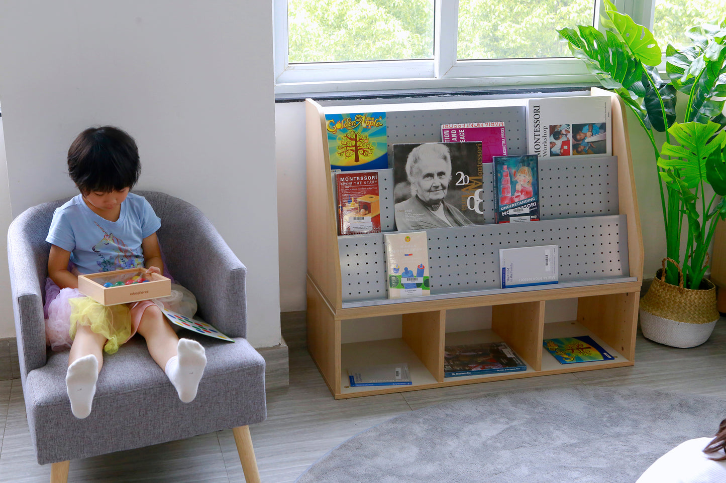 TODDLER 1-LAYER 3-COLUMN CABINET 40cm H (NL)