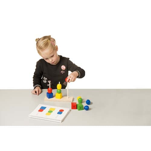 Coloured Shapes on 3 Dowels with Workcards: Build the tower