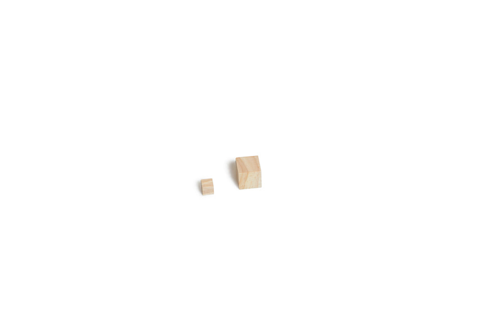 1cm Natural Tower Cube