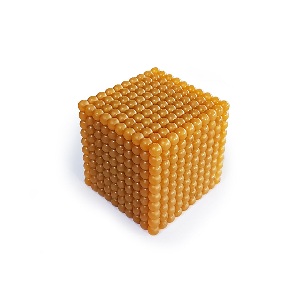 9 Thousand Cubes - Connected Beads