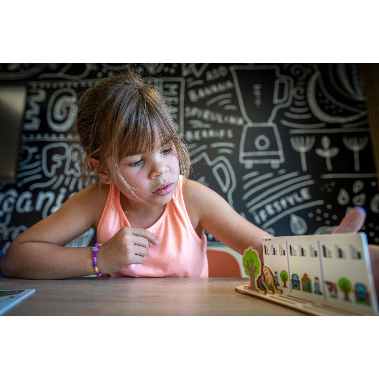 Mini-midi-maxi Size and Position Game by Educo (NL)