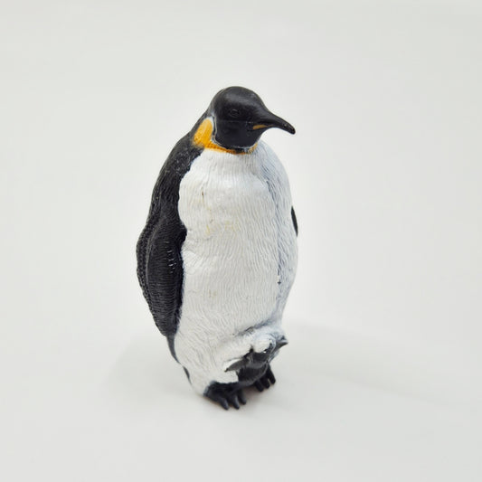 Animals of Antarctica: Penguin with chick