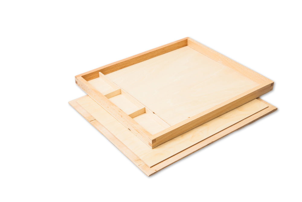 Divided Display Tray with Lid